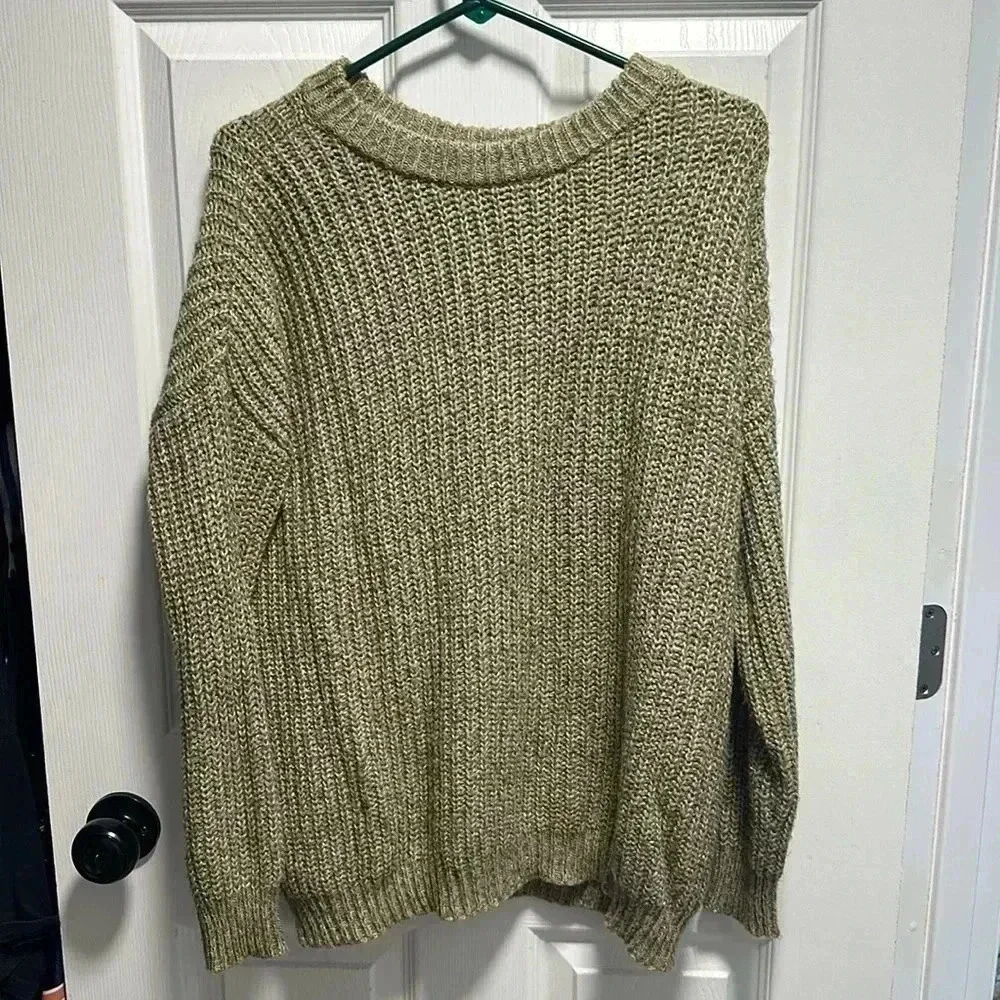 SO green/tan oversized knit sweater - Picture 2 of 4